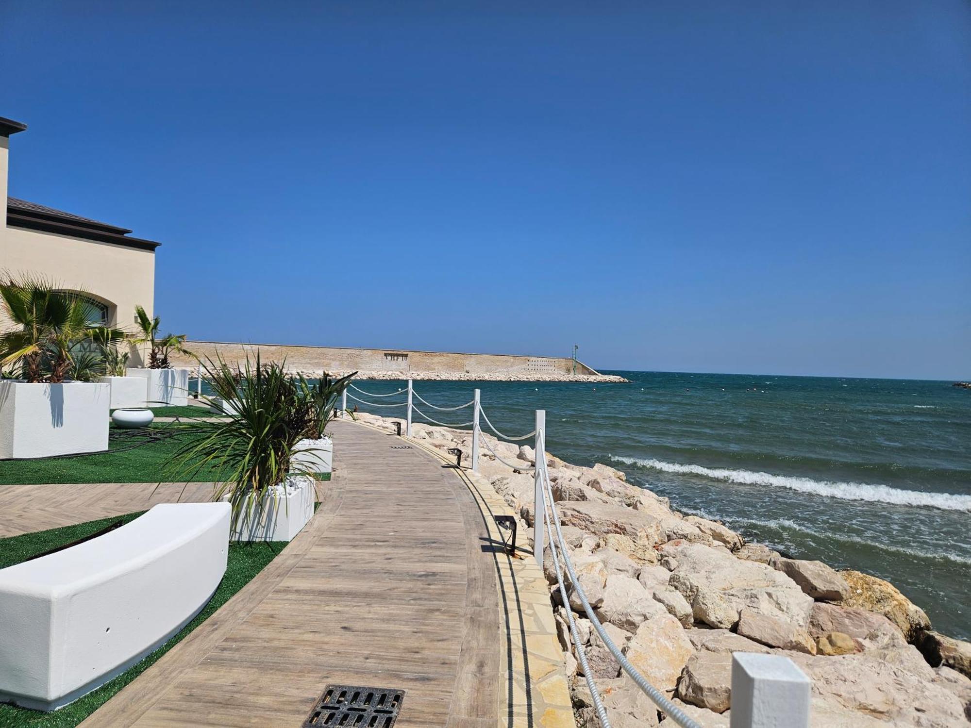 Dada Suites And Sea San Salvo Exterior photo